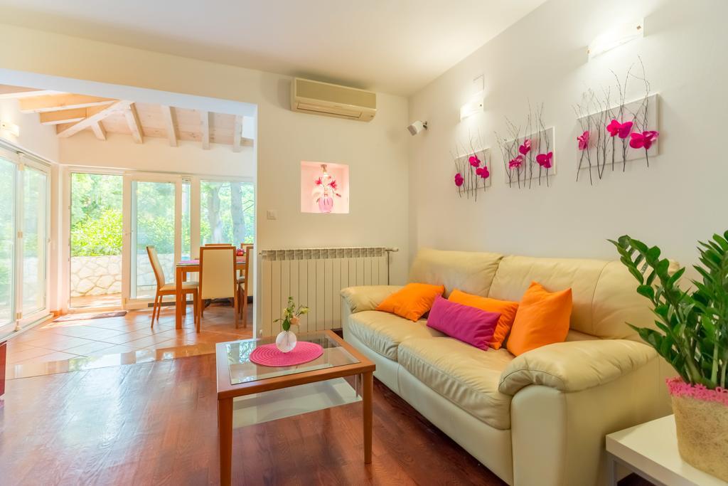 Leona&Borna's Central Lapad Suites Dubrovnik Exterior foto